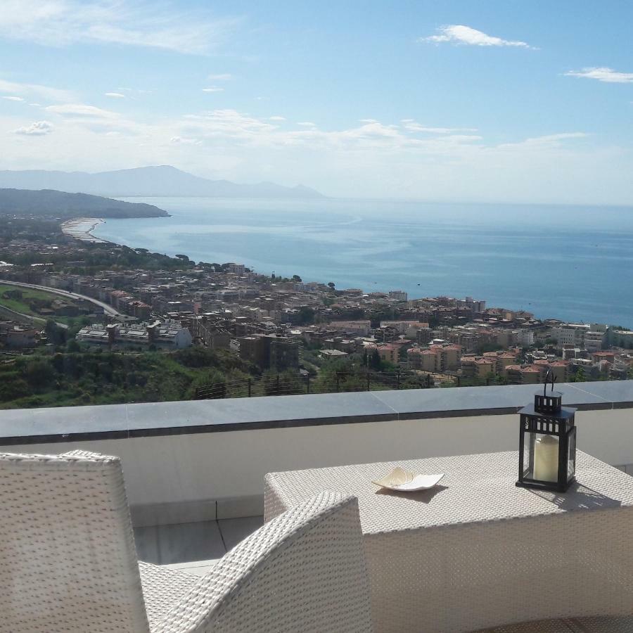 Villa Treglia B&B Formia Ngoại thất bức ảnh
